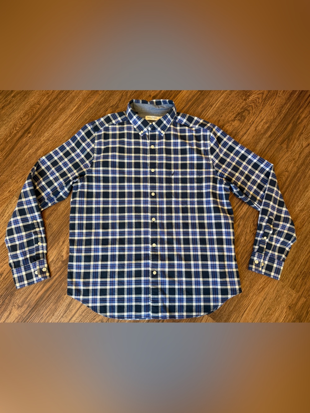 Nautica Men's L Plaid Button Up Shirt Blue Cream Classic Fit Cotton Long Sleeve
